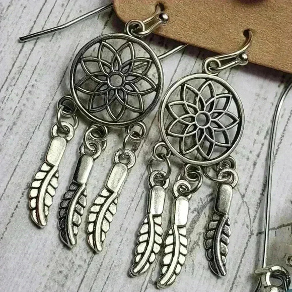 NWT Bohemian Vintage Earrings Silver Alloy Turquoise Bohemian Hippy Western - Picture 3 of 8